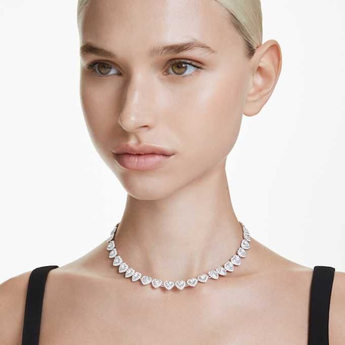 Ariana Grande X Swarovski ketting met gemengde slijpvormen, hart, wit, gerhodineerd Ariana Grande X Swarovski ketting met gemengde slijpvormen, hart, wit, gerhodineerd
