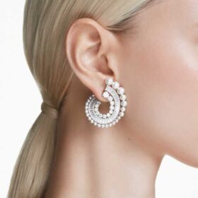 Ariana Grande X Swarovski oorbellen met kristallen parel, gemengde slijpvormen, wit, gerhodineerd