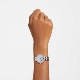 Cosmopolitan-horloge, Swiss Made, metalen armband, zilverkleurig, afwerking van gemengd metaal