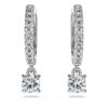 Eternity-oorbellen met in het laboratorium gekweekte diamanten 0,7 karaat in totaal, ronde vorm, 14-karaats witgoud Eternity-oorbellen met in het laboratorium gekweekte diamanten 0,7 karaat in totaal, ronde vorm, 14-karaats witgoud
