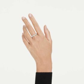 Galaxy Ring met in het laboratorium gekweekte diamanten, 1 karaat in totaal, diverse vormen, 14-karaats witgoud Galaxy Ring met in het laboratorium gekweekte diamanten, 1 karaat in totaal, diverse vormen, 14-karaats witgoud
