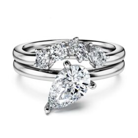 Galaxy-ringen (2), in het laboratorium gekweekte diamanten 1,4 ct in totaal, peervorm, 14K witgoud Galaxy-ringen (2), in het laboratorium gekweekte diamanten 1,4 ct in totaal, peervorm, 14K witgoud