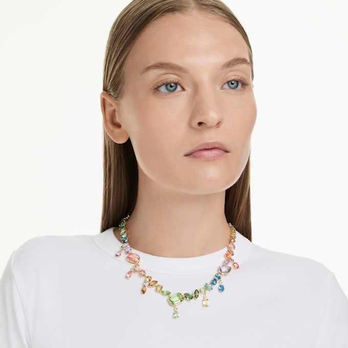 Gema-ketting met gemengde slijpvormen, hangende kristallen, veelkleurig, verguld Gema-ketting met gemengde slijpvormen, hangende kristallen, veelkleurig, verguld