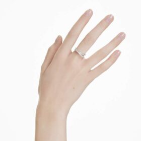 Hyperbola-ring met gemengde slijpvormen, wit, gerhodineerd Hyperbola-ring met gemengde slijpvormen, wit, gerhodineerd