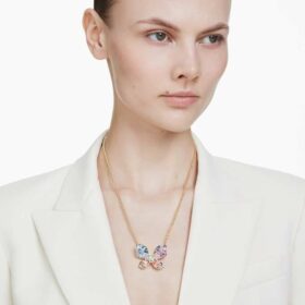 Idyllia hanger en broche met gemengde slijpvormen, pavé, vlinder, veelkleurig, verguld