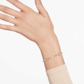 Imber-armband met ronde slijpvorm, verspreid patroon, wit, verguld Imber-armband met ronde slijpvorm, verspreid patroon, wit, verguld