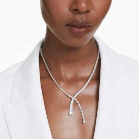 Matrix Y-ketting met gemengde slijpvormen, wit, gerhodineerd Matrix Y-ketting met gemengde slijpvormen, wit, gerhodineerd