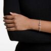 Mesmera-armband met gemengde slijpvormen, wit, gerhodineerd Mesmera-armband met gemengde slijpvormen, wit, gerhodineerd