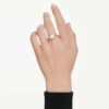 Ring met achthoekige zetting, in het laboratorium gekweekte diamanten 3,0 karaat in totaal, achthoekige vorm, 14-karaats geelgoud Ring met achthoekige zetting, in het laboratorium gekweekte diamanten 3,0 karaat in totaal, achthoekige vorm, 14-karaats geelgoud
