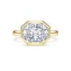 Ring met achthoekige zetting, in het laboratorium gekweekte diamanten 3,0 karaat in totaal, achthoekige vorm, 14-karaats geelgoud Ring met achthoekige zetting, in het laboratorium gekweekte diamanten 3,0 karaat in totaal, achthoekige vorm, 14-karaats geelgoud