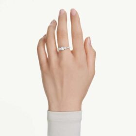 Stilla Attract-ring met ronde slijpvorm, wit, zilverkleurige afwerking