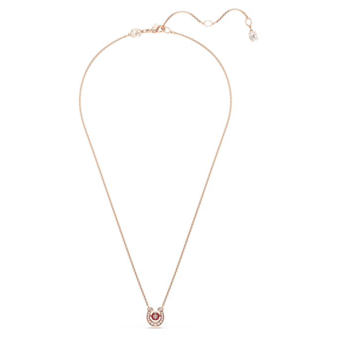Symbolica-hanger, ronde slijpvorm, pavé, hoefijzer, rood, roségoudkleurig verguld Symbolica-hanger, ronde slijpvorm, pavé, hoefijzer, rood, roségoudkleurig verguld